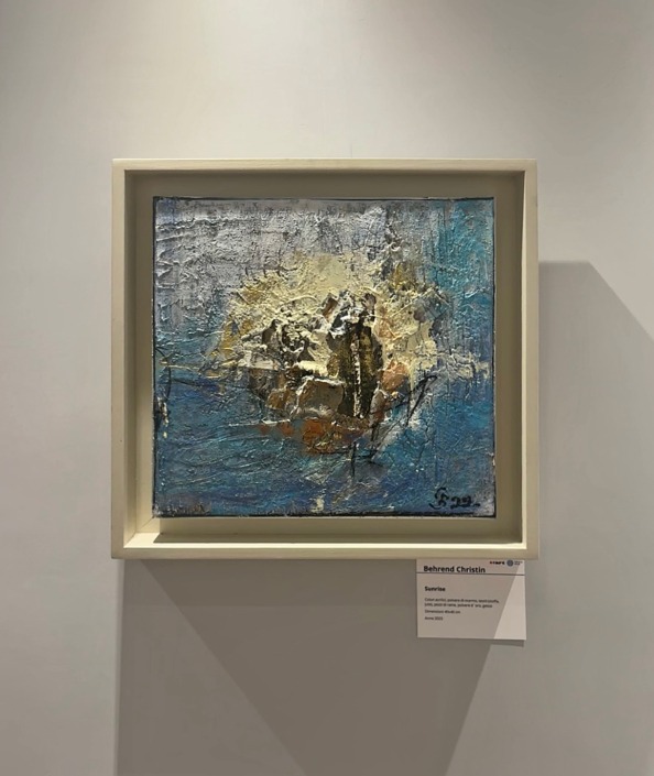 Exhibition of the painting "Sunrise" in the Galleria dei Miracoli in Rome.